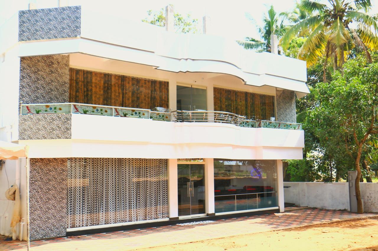 Mugal Beach Resort Alappuzha Esterno foto